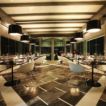 The Majestic 5* Firá