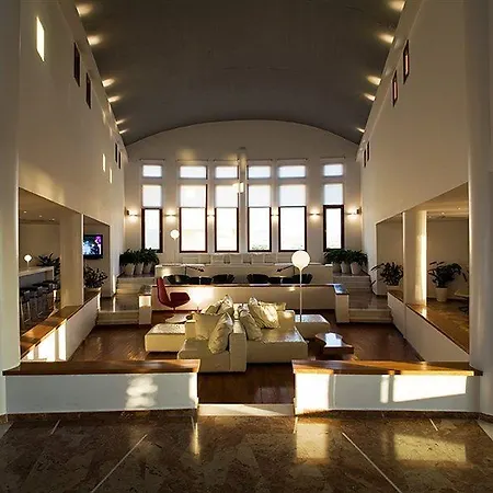 The Majestic 5*